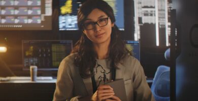 007 First Light agrega Gemma Chan al elenco