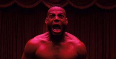 Su director dice que "hubo tantas conversaciones" sobre el final ambiguo de la nueva película de terror Supernatural: "Tengo alrededor de 300 ediciones diferentes de esa escena final"