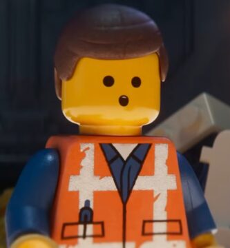 Fan de LEGO construye una réplica de la casa de sus padres como regalo de Navidad