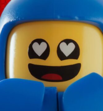 Fan de LEGO construye un lagarto increíble que parece real