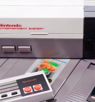 La primera NES de Arin Hanson provino de un concesionario Dodge y de un hallazgo literal en la carretera