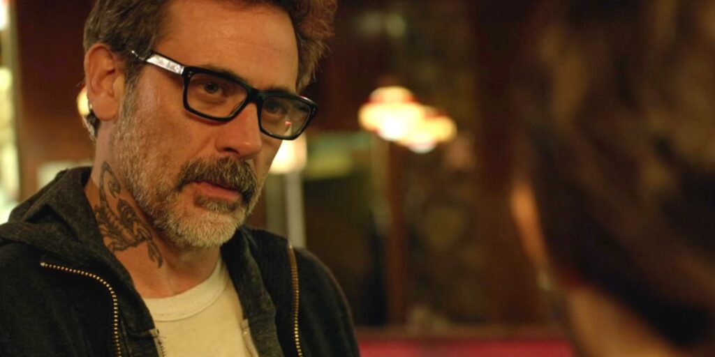 Hace 12 años, Jeffrey Dean Morgan apareció en 1 episodio de un drama estadounidense icónico (pero fue reemplazado)